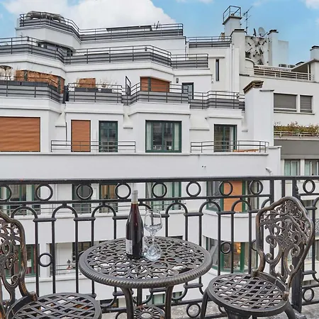 Superb Terrace Champs Elysees *